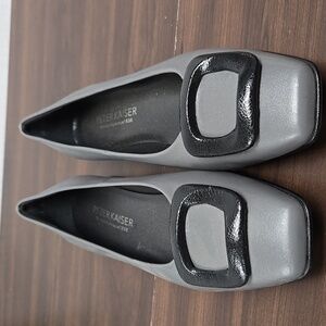 Peter Kaiser Size 7.5 Grey Black Leather Allie Low Heel Pumps